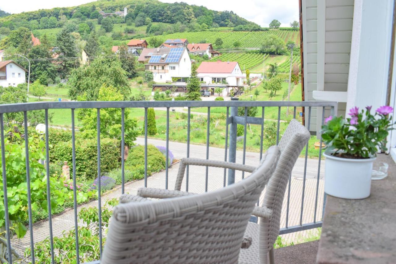 Castell Hotel & Restaurant Leinsweiler Εξωτερικό φωτογραφία
