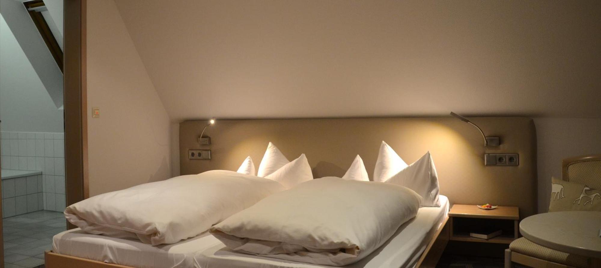 Castell Hotel & Restaurant Leinsweiler Εξωτερικό φωτογραφία