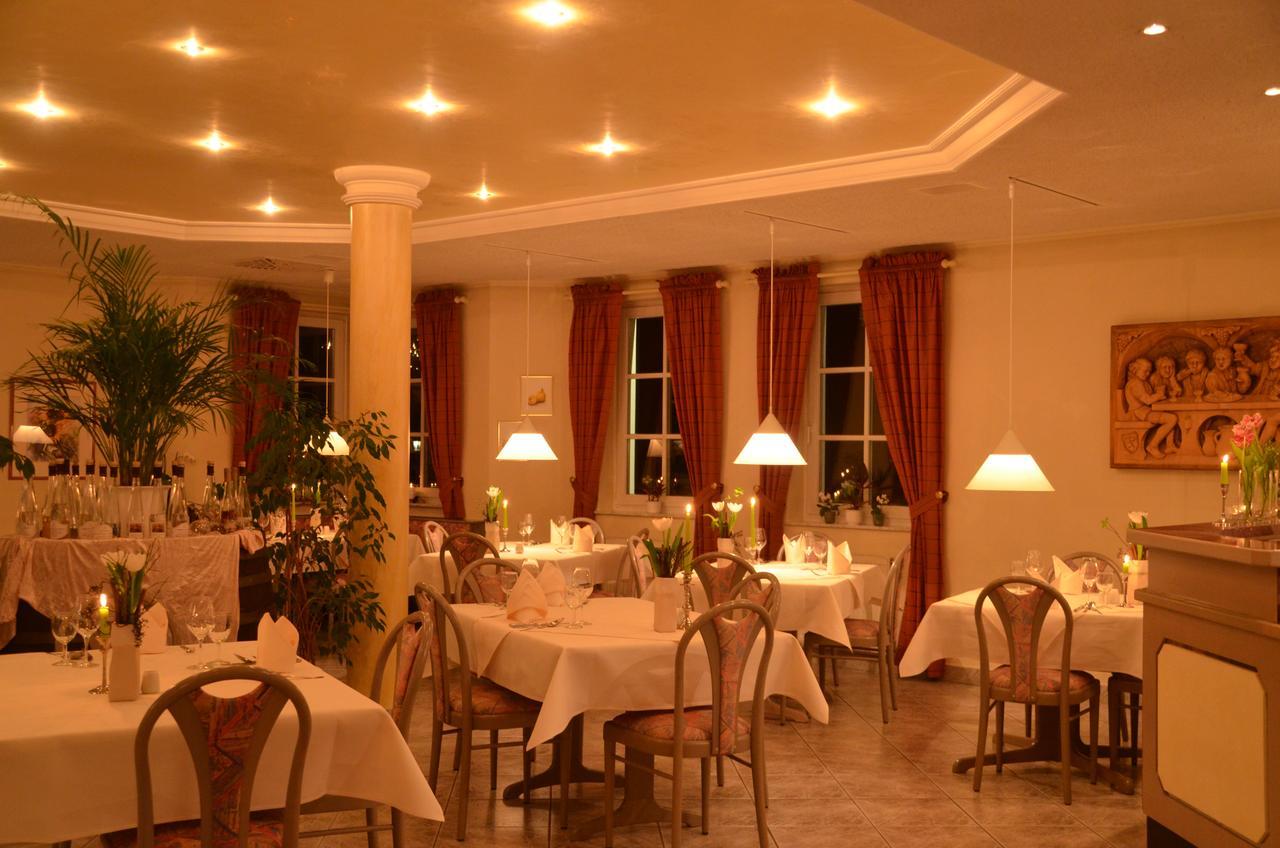 Castell Hotel & Restaurant Leinsweiler Εξωτερικό φωτογραφία